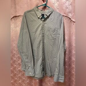 American Eagle Gray Polka Dot Button Down Shirt